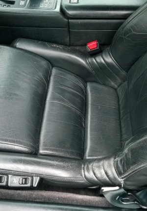 NSX 1992 Auto leather is good.jpg