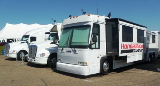 2017-7-28 21 Paddock Sunday Honda transports and hospit tent.JPG