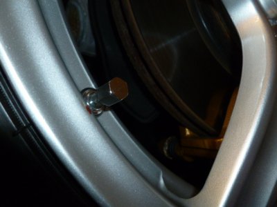 2002 IOP NSX valve stem cap as bought.JPG