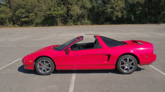 Acura NSX pic 1.jpg