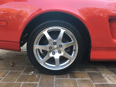 rr wheel.jpg