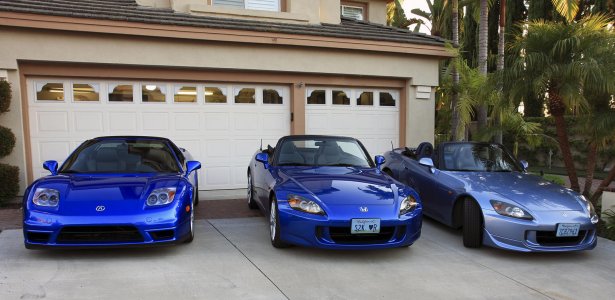 IMG_3278 130821 3_Blue Hondas.jpg