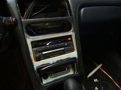 stereo install2.jpg