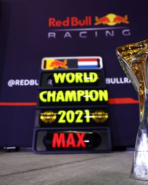 max-verstappen-abu-dhabi-grand-prix-2021.jpeg