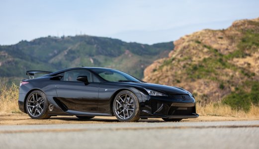 Lexus-LFA-002.jpg