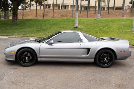 nsx2.jpg