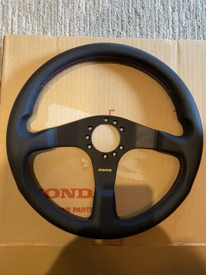 Momo Wheel.jpg