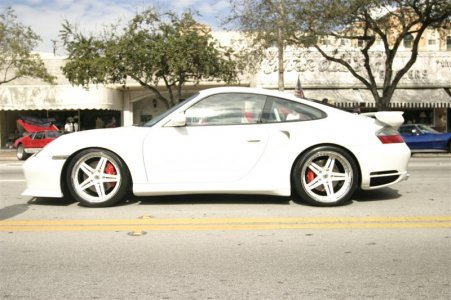 Coral Gables Car Show 2005 056 (Medium).jpg