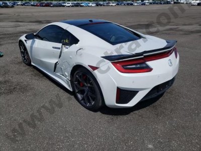 2017-Acura-Nsx-front-right-53795661 (1).jpg