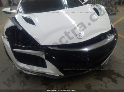 19UNC1B04HY000176-2017-Acura-Nsx--29540738.jpg