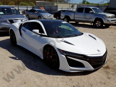 2019-Acura-Nsx-front-right-35221920.jpg