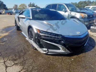 2018-Acura-Nsx-front-right-54031769.jpg