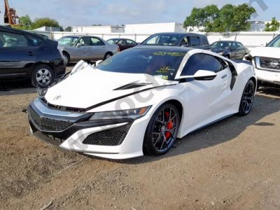 2017-Acura-Nsx-front-right-45548929 (1).jpg