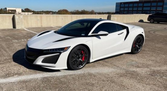 2018-Acura-NSX-19UNC1B05JY000032-2.jpg