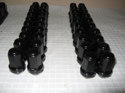 lug nuts 2.jpg