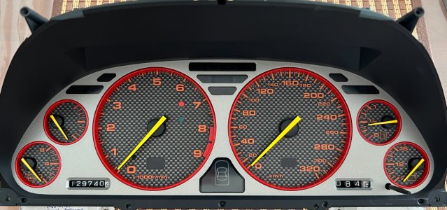 spec 2 320kmh R dials.jpeg