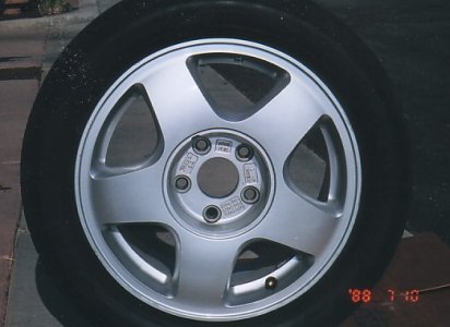 nsx stock wheel.jpg