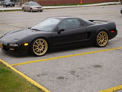 BLK-NSX-SIDE-VIEW.jpg