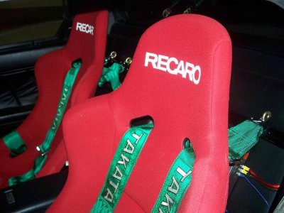 recaro02.jpg