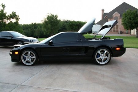 2000 NSX-T NA2 on Momo FX L2's.jpg