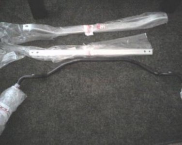 swaybar and chassis.jpg