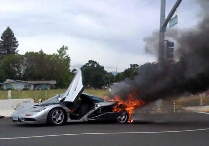 Burnt_McLaren.jpg