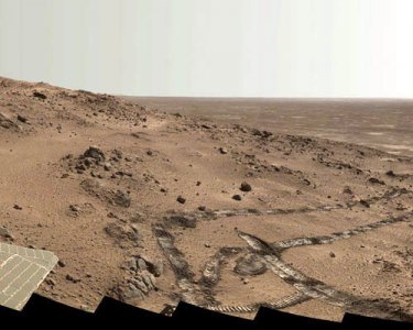 mars_rover_panorama_half-size-browse copy.jpg