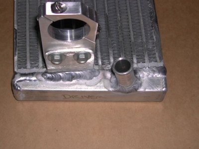 Front heat exchanger, bracket.JPG