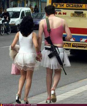 wtf-pics-pretty-dancers-ak4.jpg