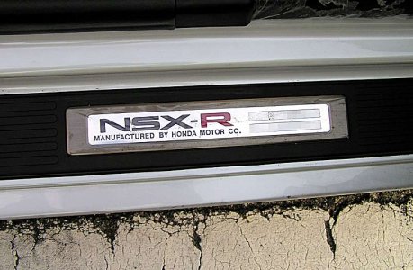 b-nsx-r-10.jpg