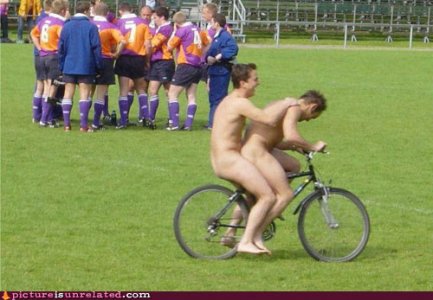 wtf_pics-naked-tandem-duo.jpg