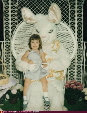 wtf-pics-easter-bunny.jpg