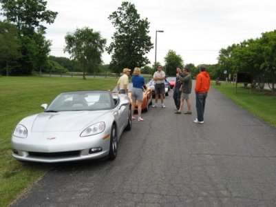 Cauley 2009 C6 leads Driver Change in Park.jpg