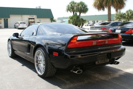 used-1992-acura-nsx-basetrim-5019-4246490-6-640[1].jpg