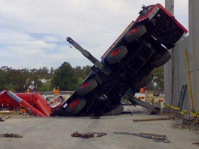 crane-accident-03.jpg