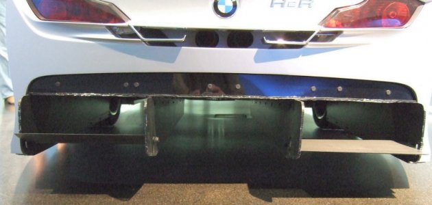 BMW H2R rear underbody.jpg