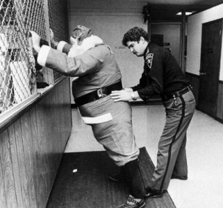 santa_arrested.jpg