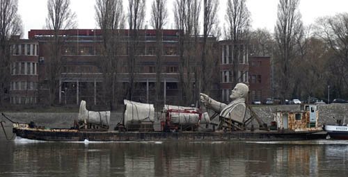 lenin-statue.jpg