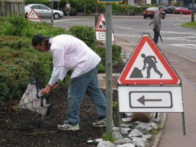 umbrellas-at-work-sign.jpg