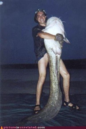 wtf-pics-catfish-no-pants.jpg