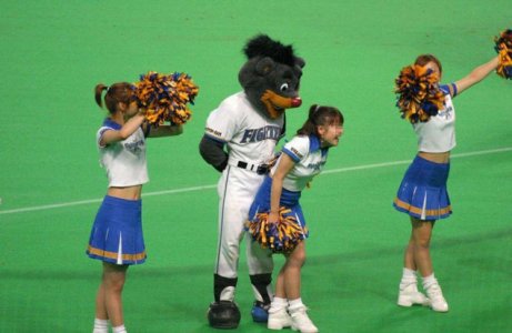 cheerleader_mascot.jpg