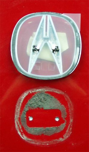 01to02badge.jpg