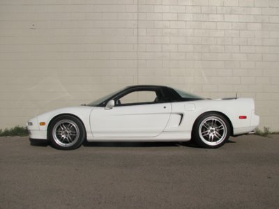 1992 acura NSX side.jpg