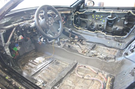 interiorstripped02.jpg