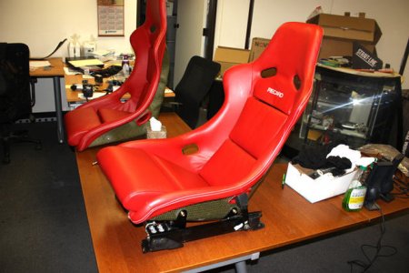 DF Red lthr seats.jpg