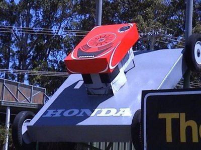 The_Big_Mower-honda_close_up.JPG