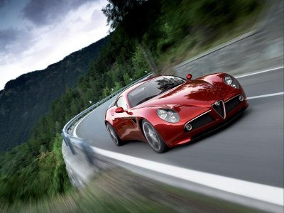 Alfa-Romeo-8C-Competizione-020.jpg