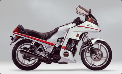 Yamaha 82_secaTurbo_600.jpg