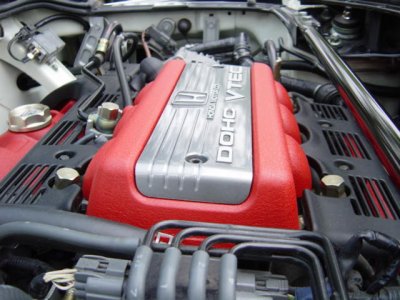 nsx white r valve cover close 1.jpg