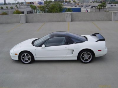 nsx white r susp side 2.jpg